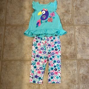 Girl’s 4T Peanut & Ollie Scalloped Sleeves and Crop Pants Set